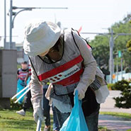 【中科简讯】华凌光电响应世界地球日中科园区扫街活动报道